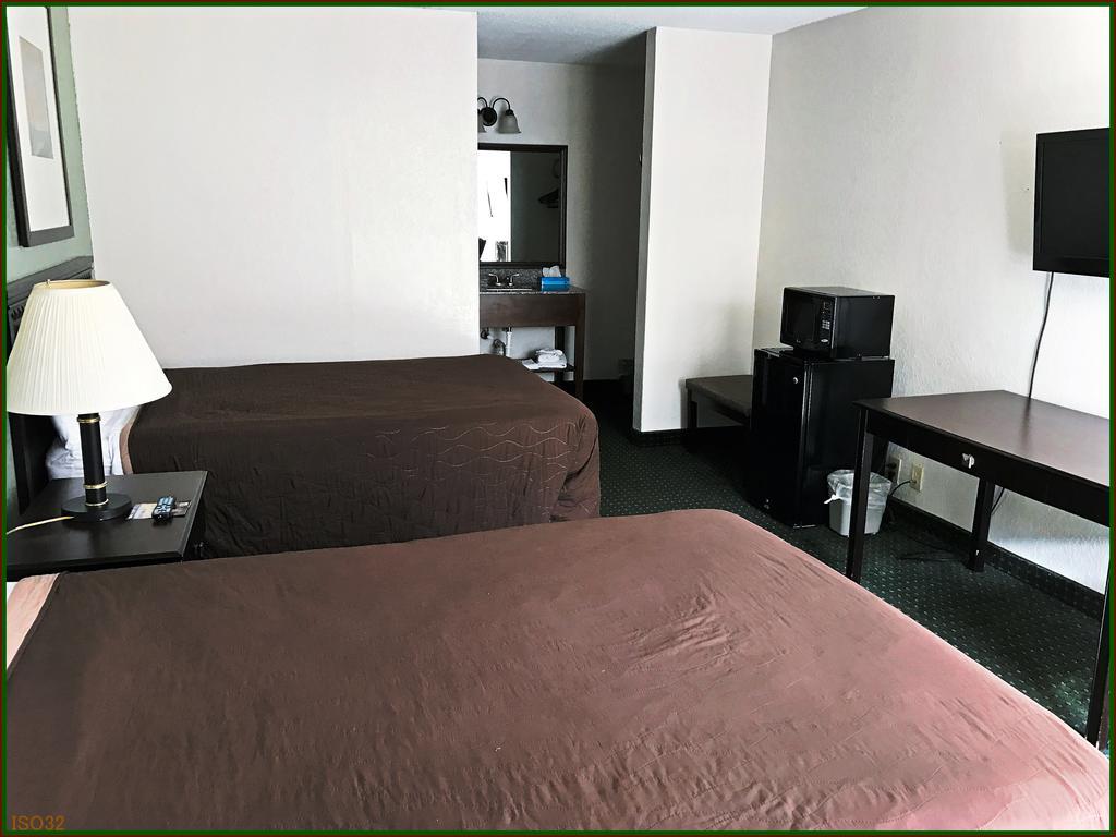 Stay Inn - Бартау Экстерьер фото